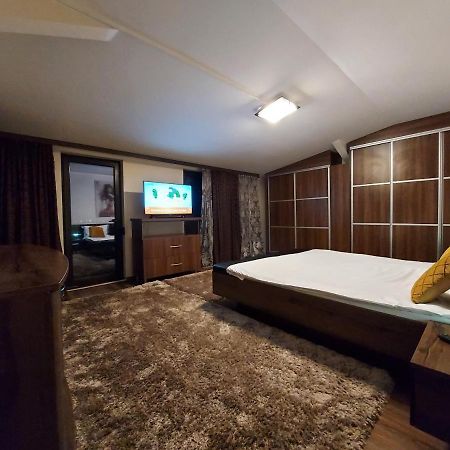 Jolie Suites Braila Exterior photo