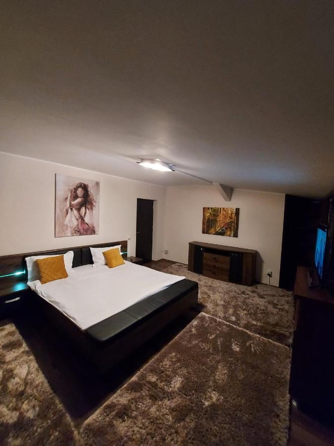 Jolie Suites Braila Exterior photo