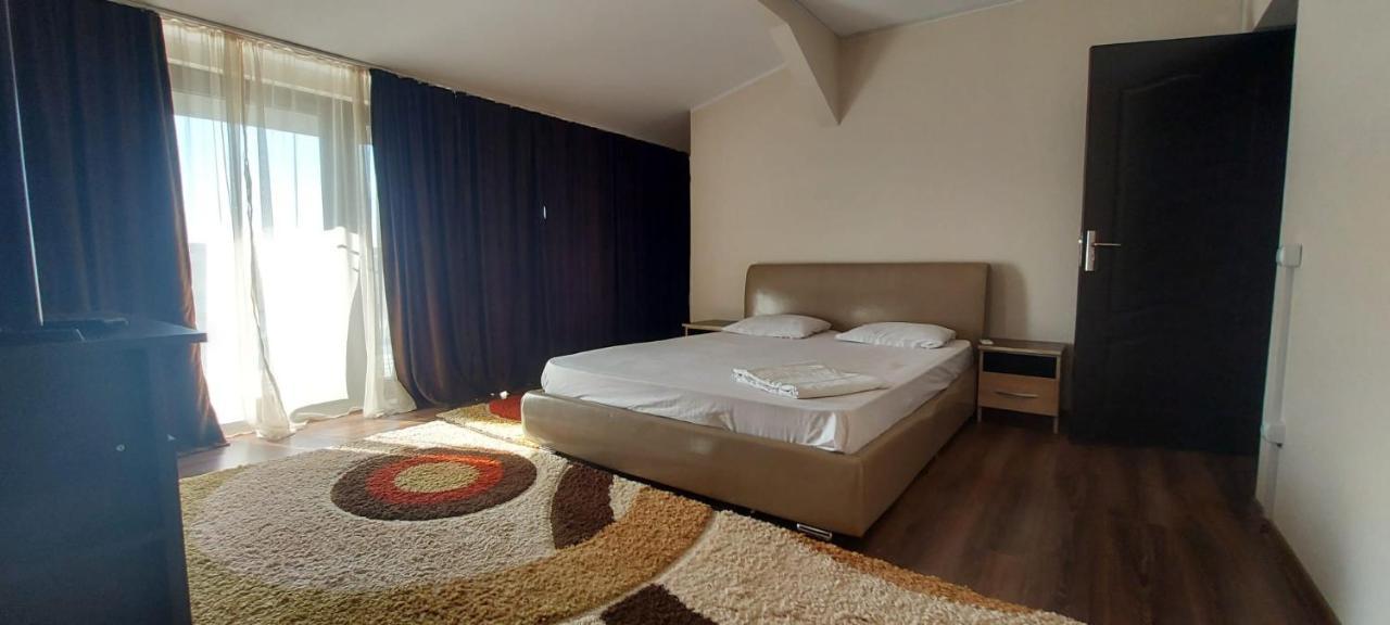 Jolie Suites Braila Exterior photo