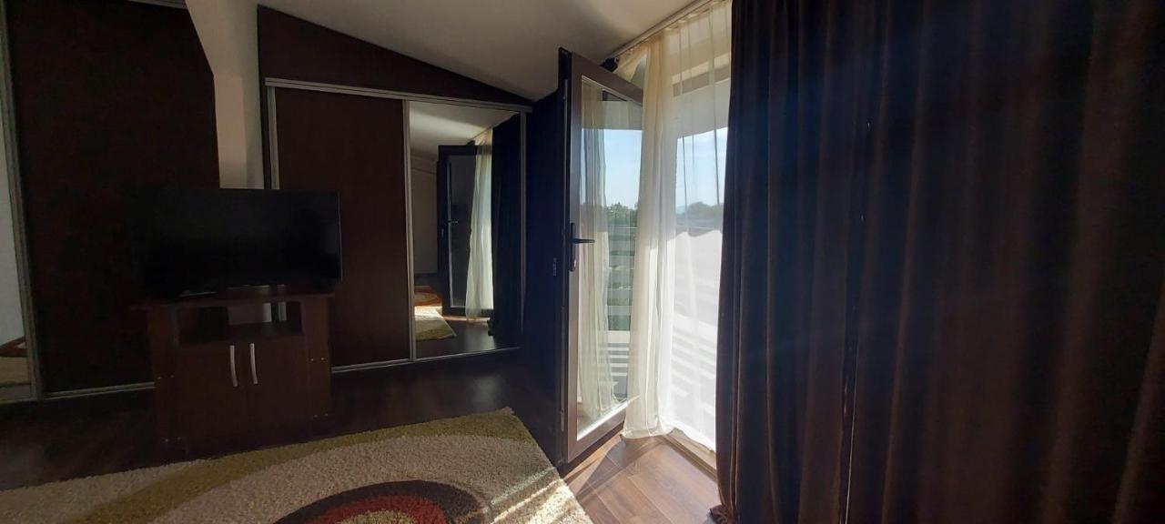 Jolie Suites Braila Exterior photo